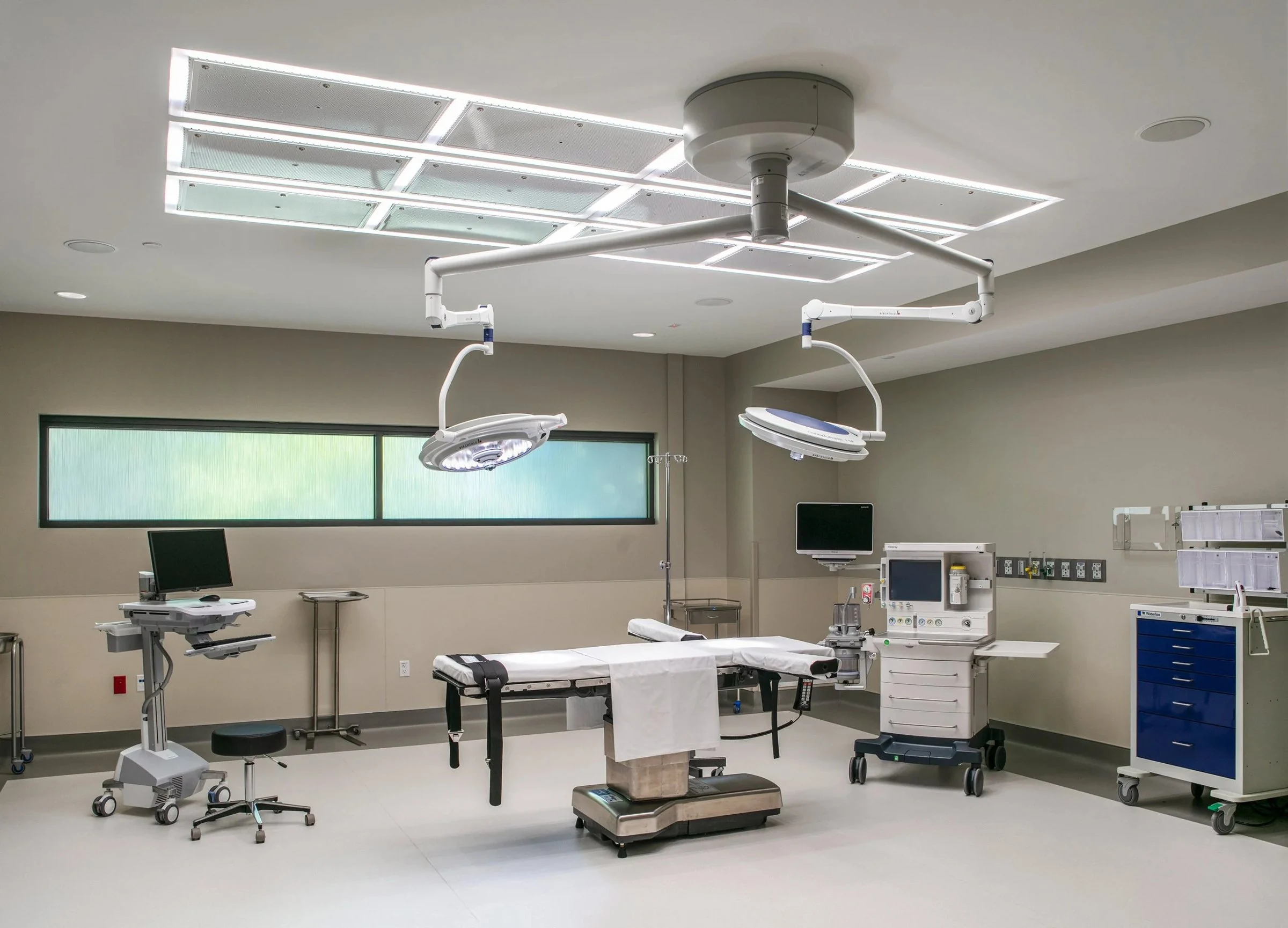 Hospital & Surgery Center Roofing in Flint, MI